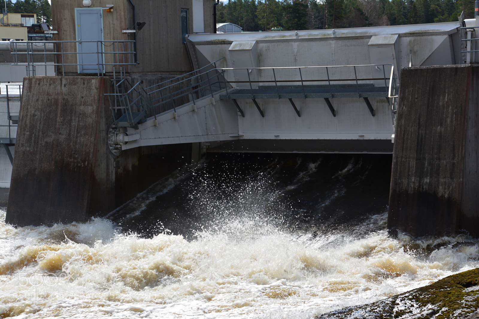 Nikon D5200 sample photo. Floodgate photography