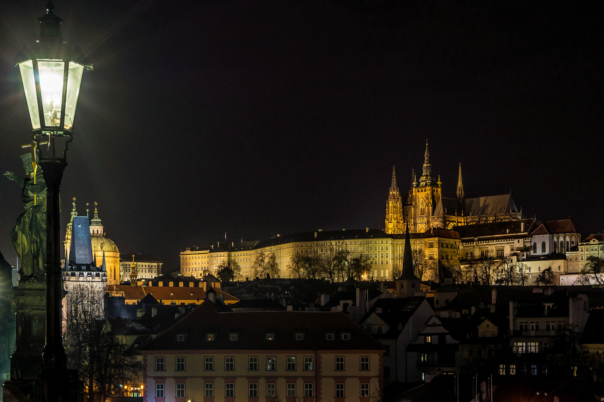 Sony Alpha NEX-3 sample photo. Prague castle by night photography