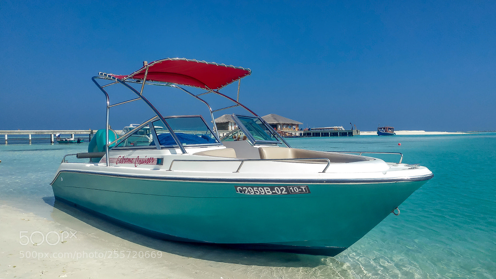 LG G5 sample photo. Maldives speedboat photography