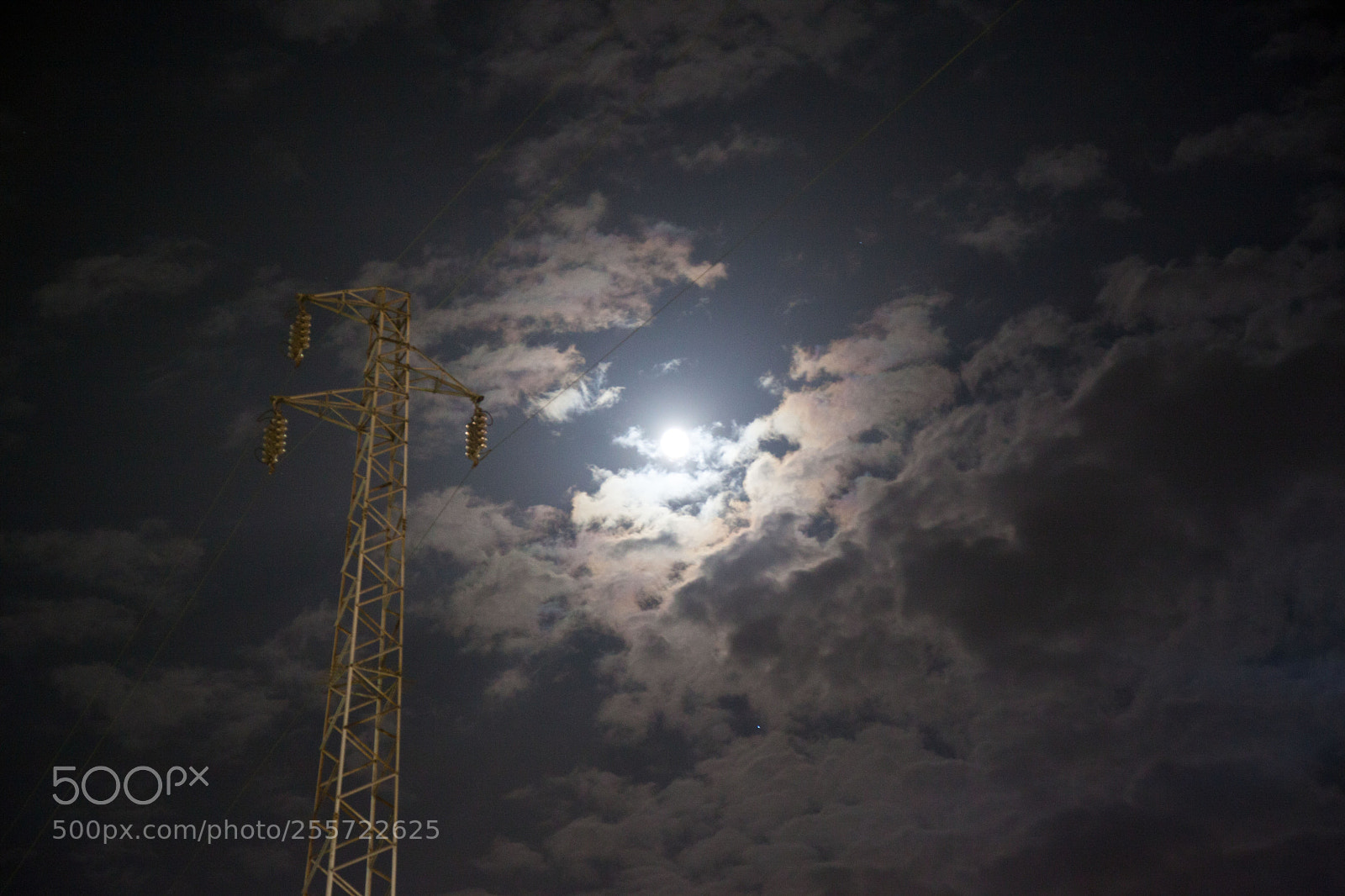 Canon EOS 5D Mark II sample photo. Moon photography