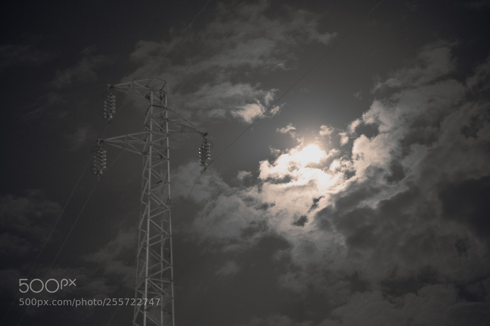 Canon EOS 5D Mark II sample photo. Moon photography