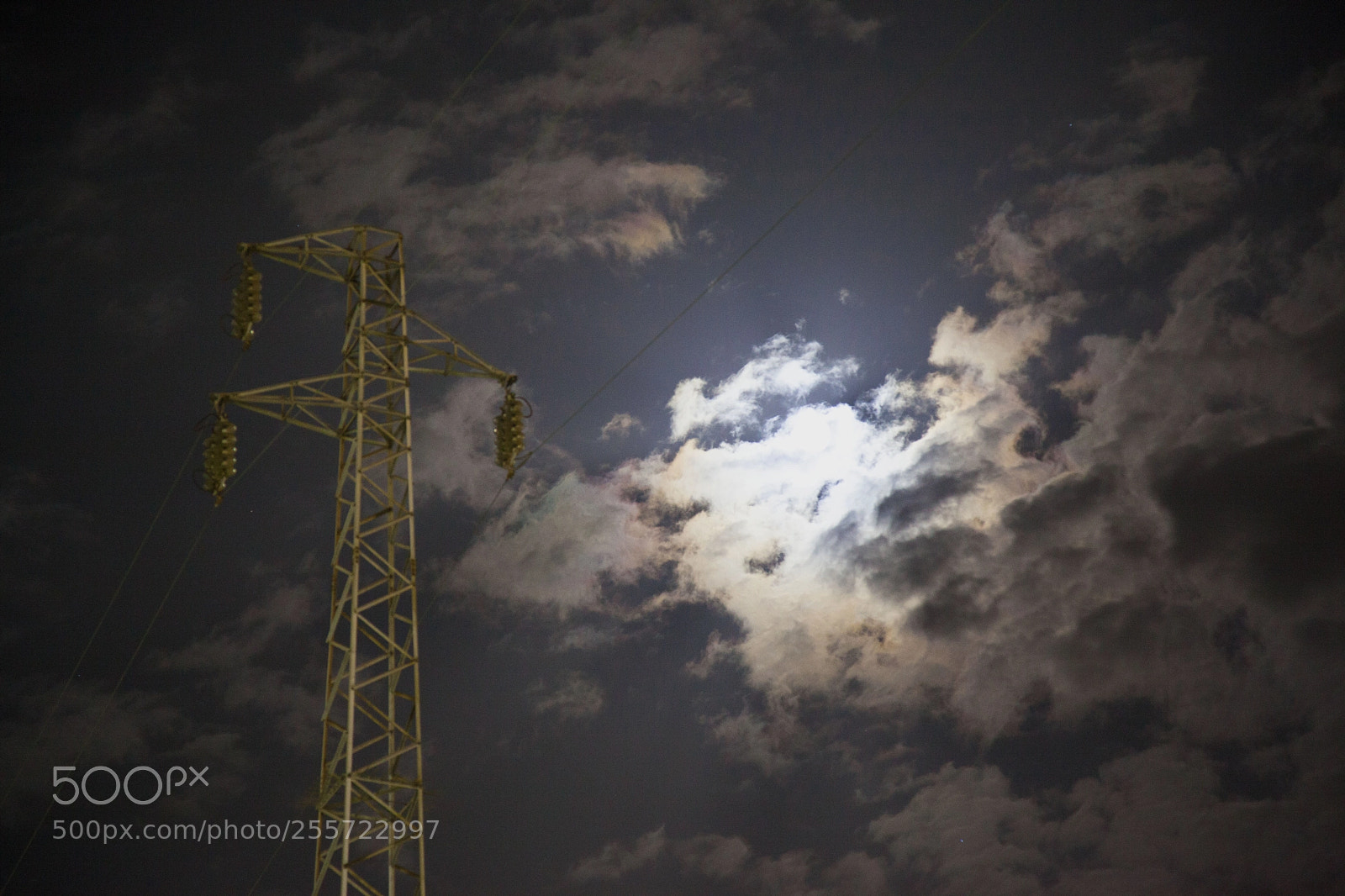 Canon EOS 5D Mark II sample photo. Moon photography