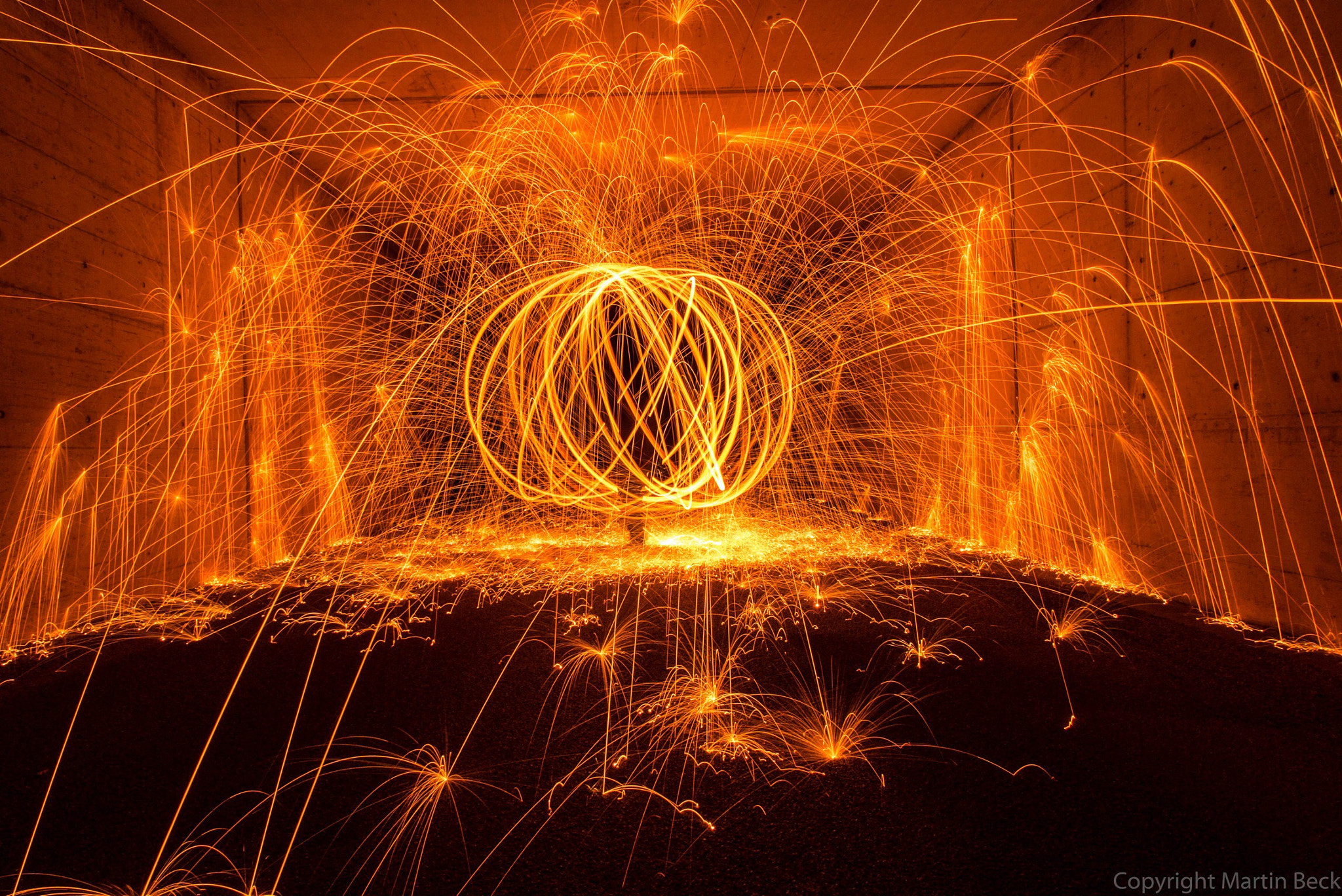 Canon PowerShot G1 X Mark II sample photo. Lightpainting photography