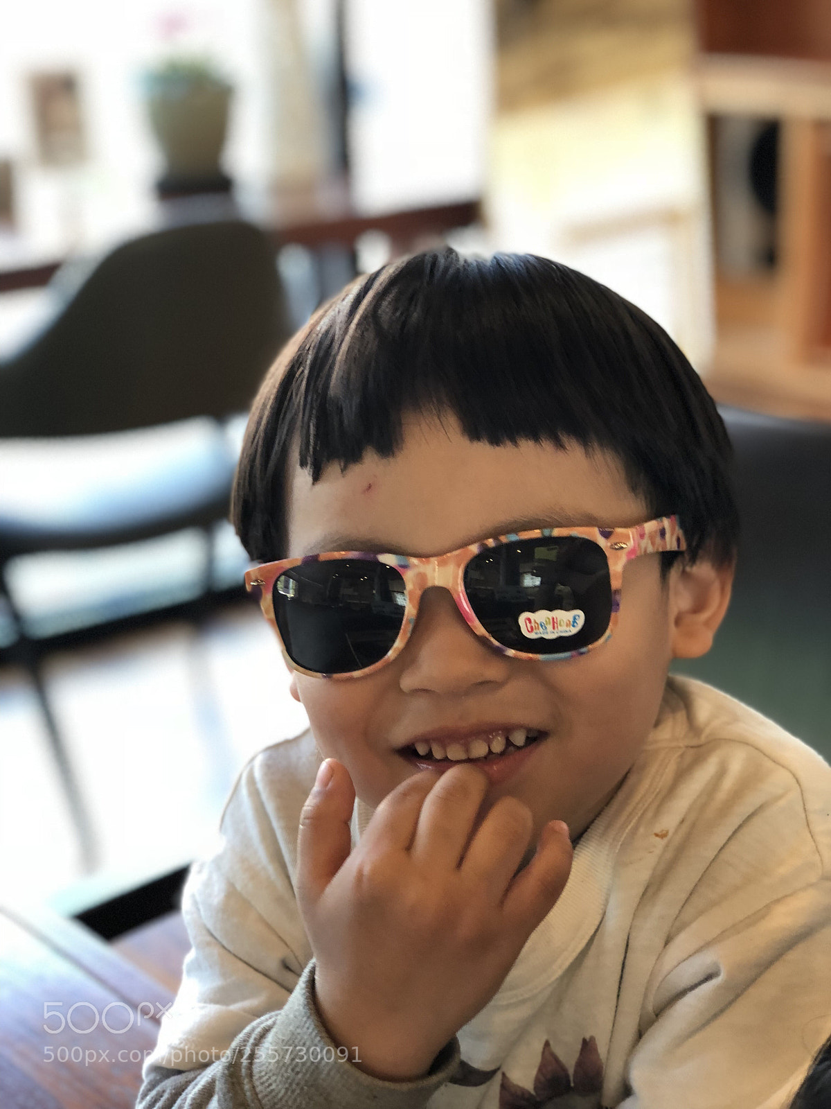 Apple iPhone 8 Plus sample photo. Sunglasses  photography