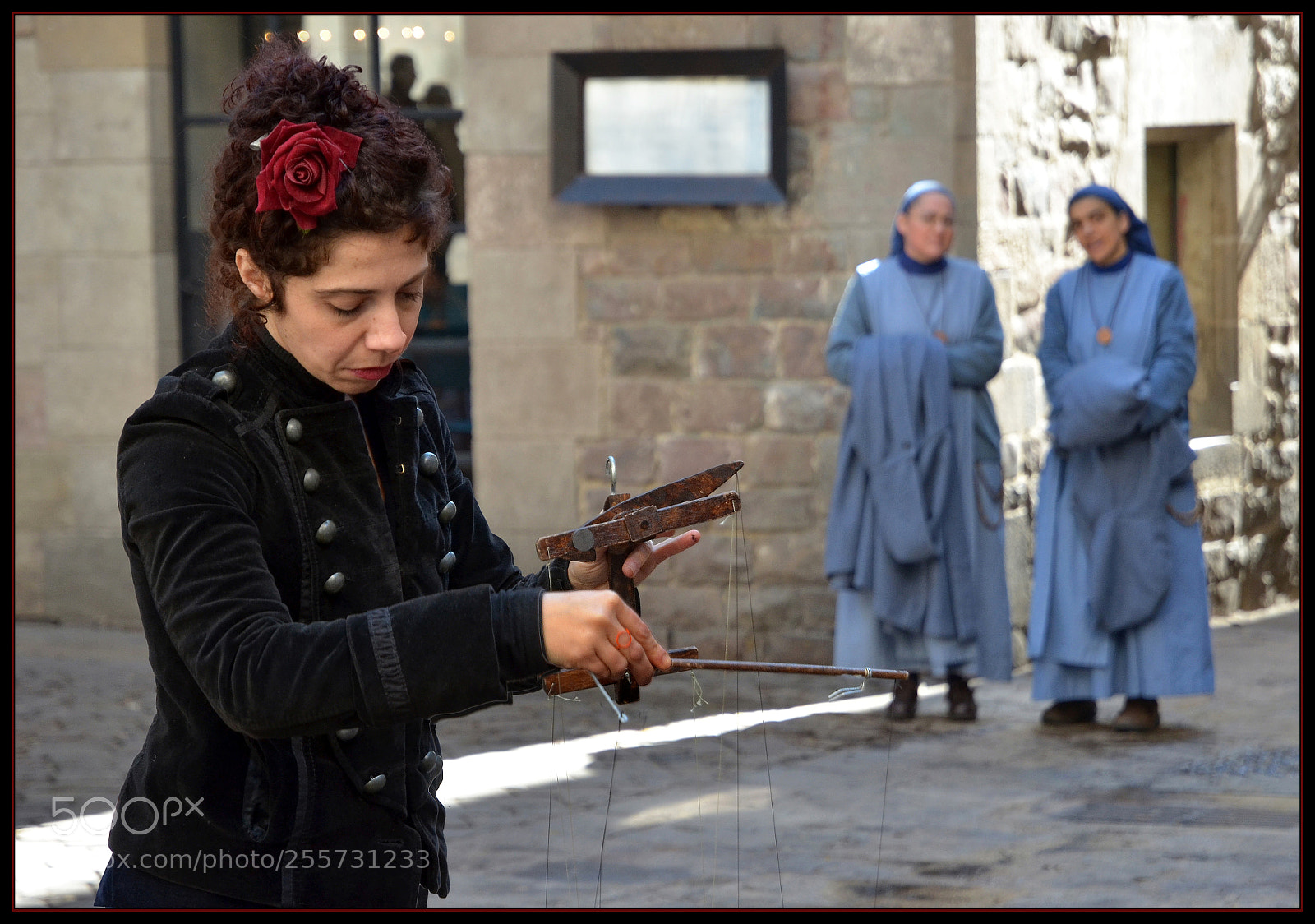 Nikon D5100 sample photo. Marionette handler photography