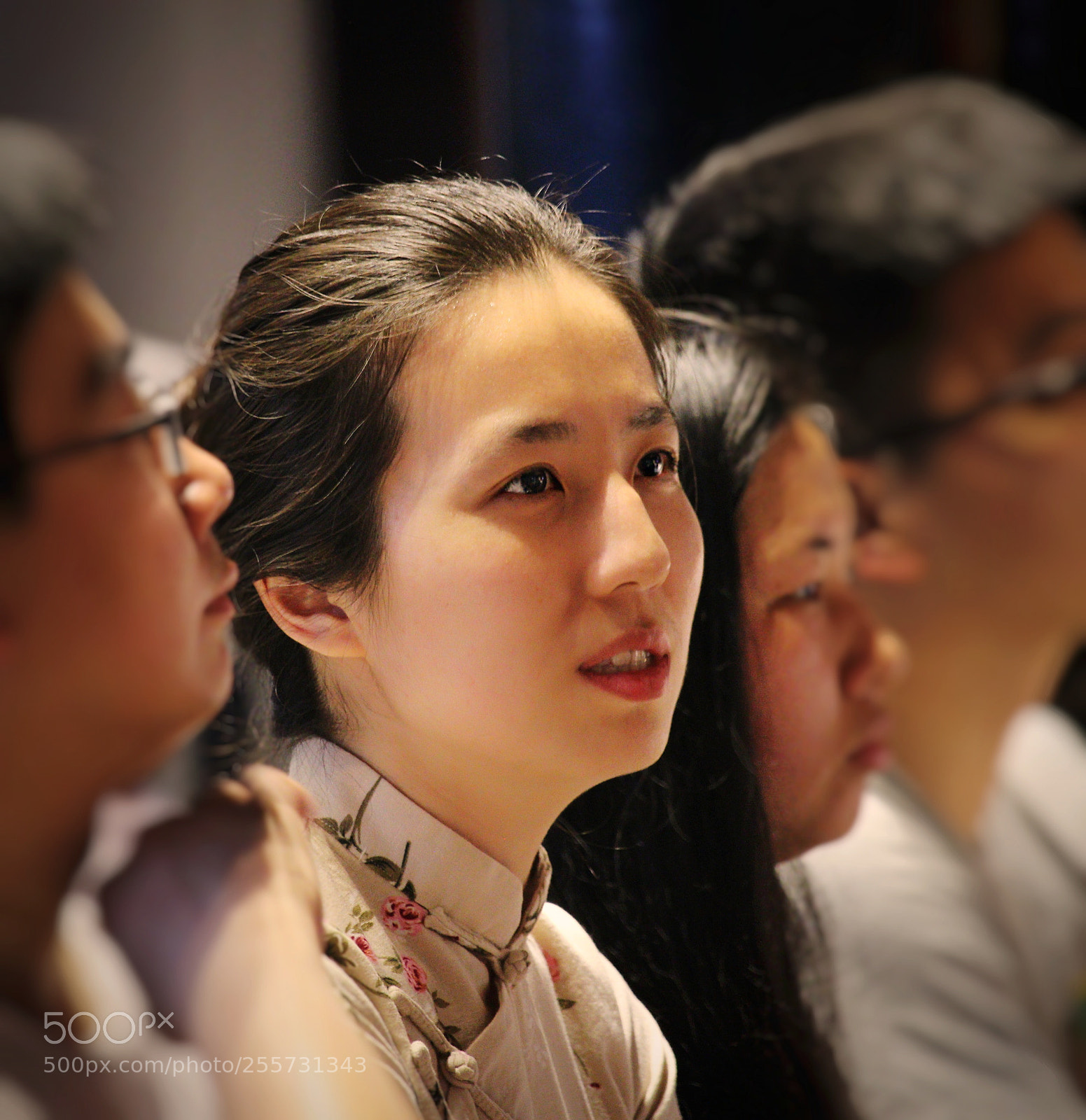 Canon EOS 100D (EOS Rebel SL1 / EOS Kiss X7) sample photo. 穿旗袍的女子2 photography
