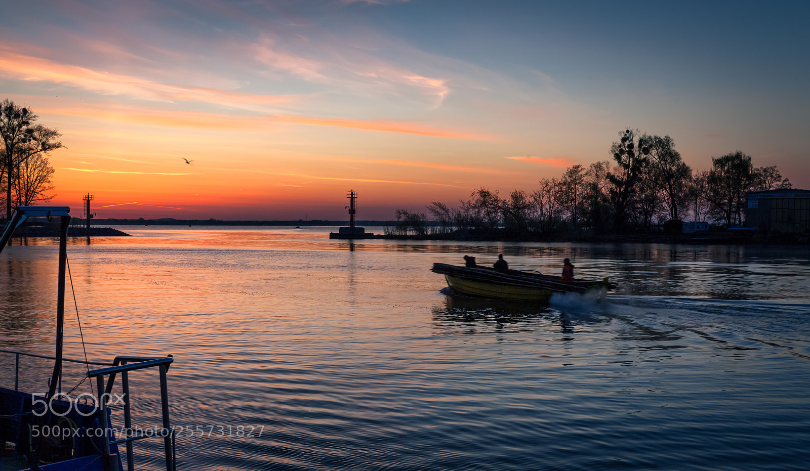 Canon EOS 5D Mark II sample photo. Fishermen are going to photography