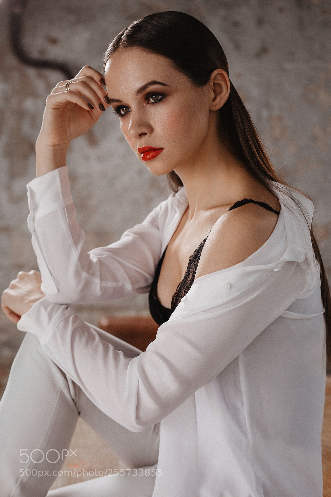 Canon EOS 5D Mark II sample photo. White photography