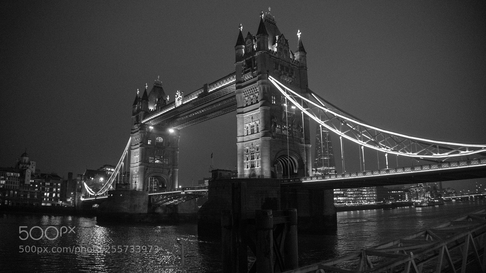 Sony a6300 sample photo. London bridge by night photography