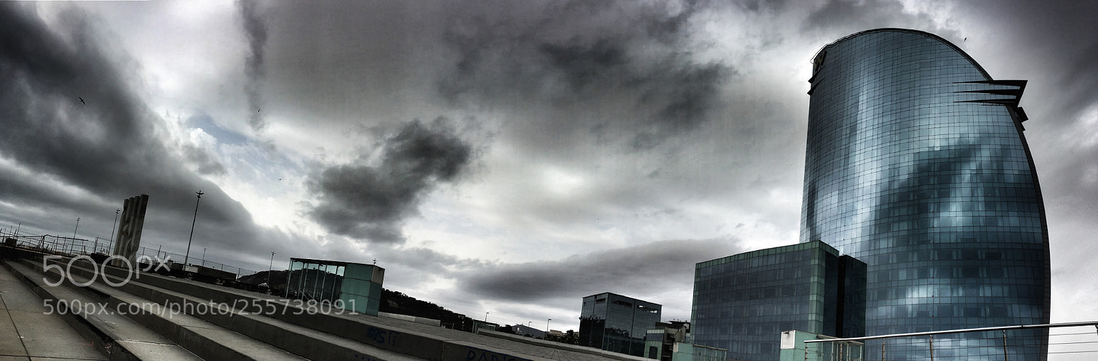 Apple iPhone SE sample photo. Open sky photography