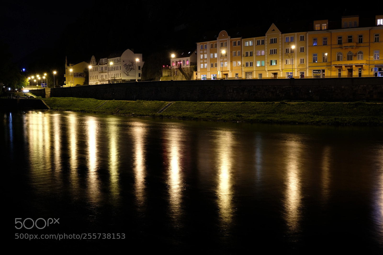 Fujifilm X-Pro2 sample photo. The elbe at decin photography