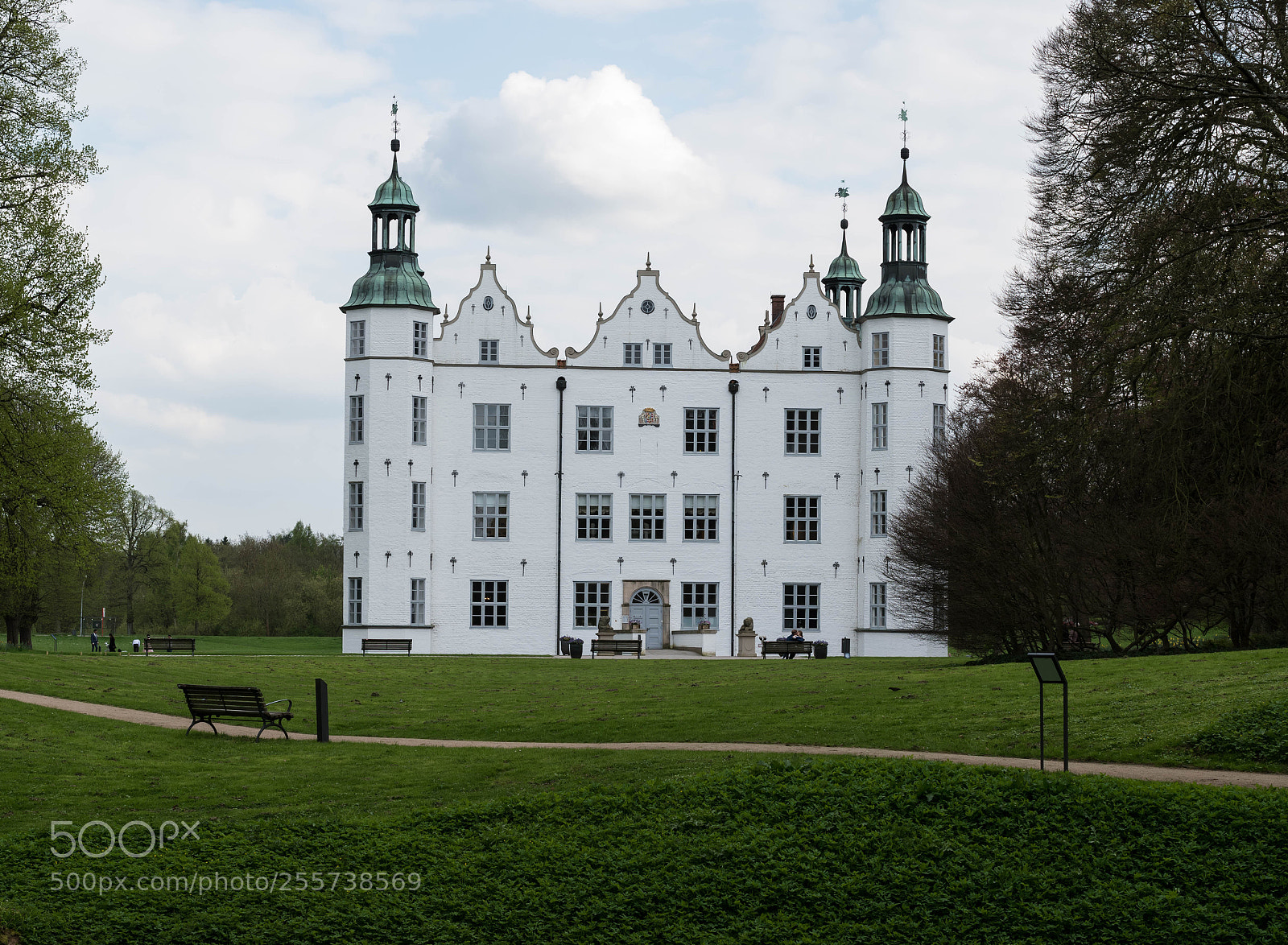 Nikon D5600 sample photo. Schloss ahrensburg photography