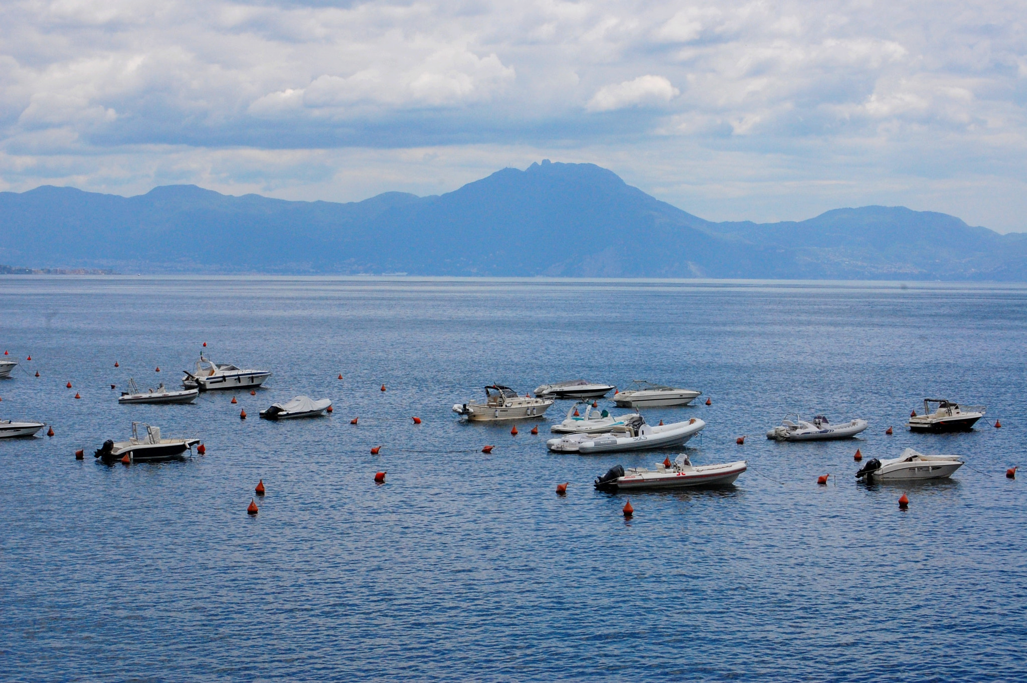 Nikon D40 sample photo. Gulf of naples photography