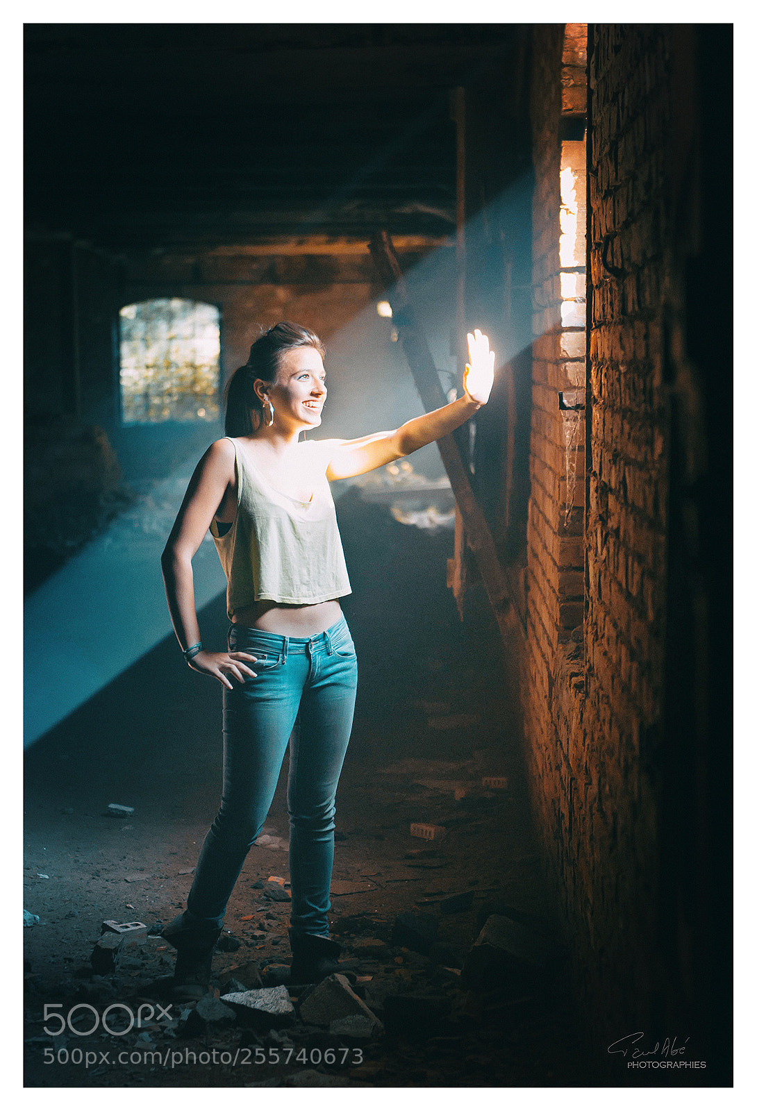 Canon EOS-1D Mark IV sample photo. Laura photography