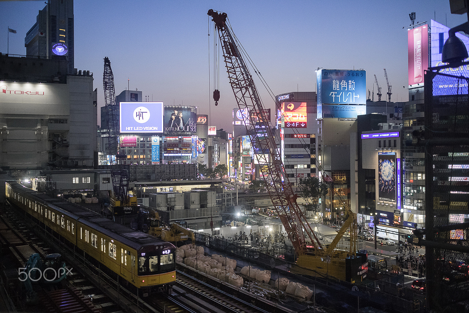 Canon EOS M2 sample photo. Shibuya photography