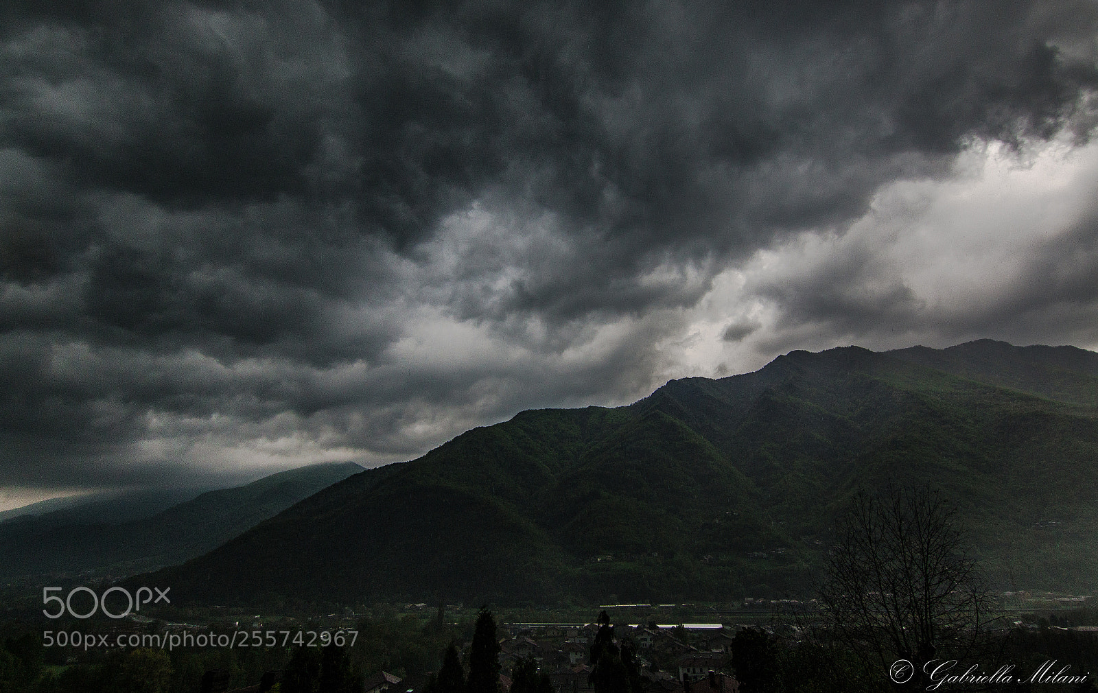 Canon EOS 70D sample photo. Moody sky... photography