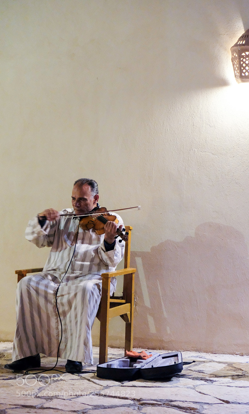 Fujifilm X-T20 sample photo. Shadow of music photography