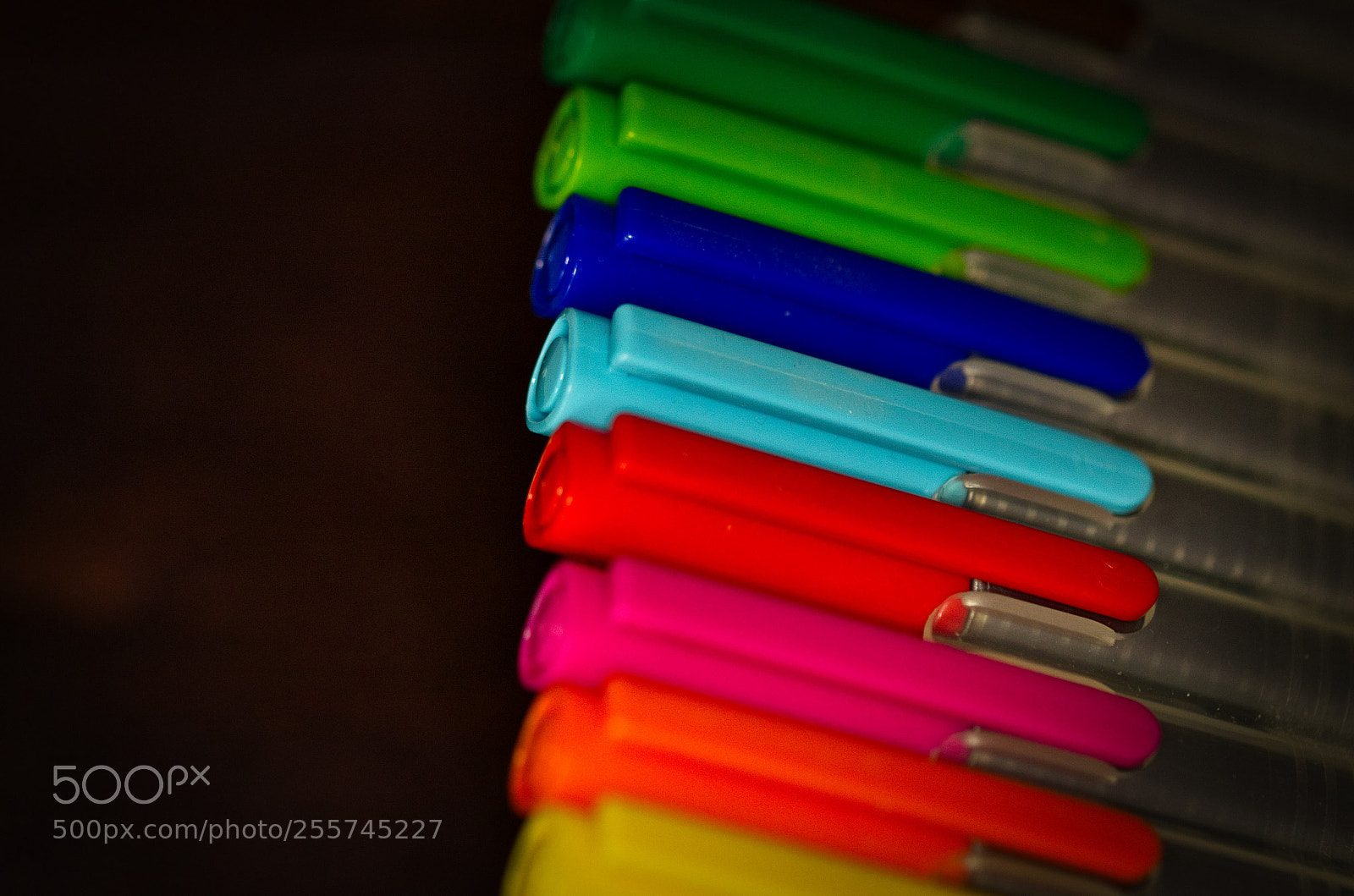 Nikon D7000 sample photo. Focus fineliner photography
