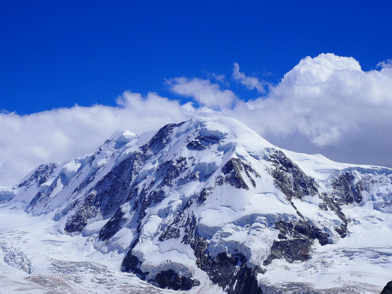 Olympus OM-D E-M1 Mark II sample photo. Lyskammmount , glacier at photography