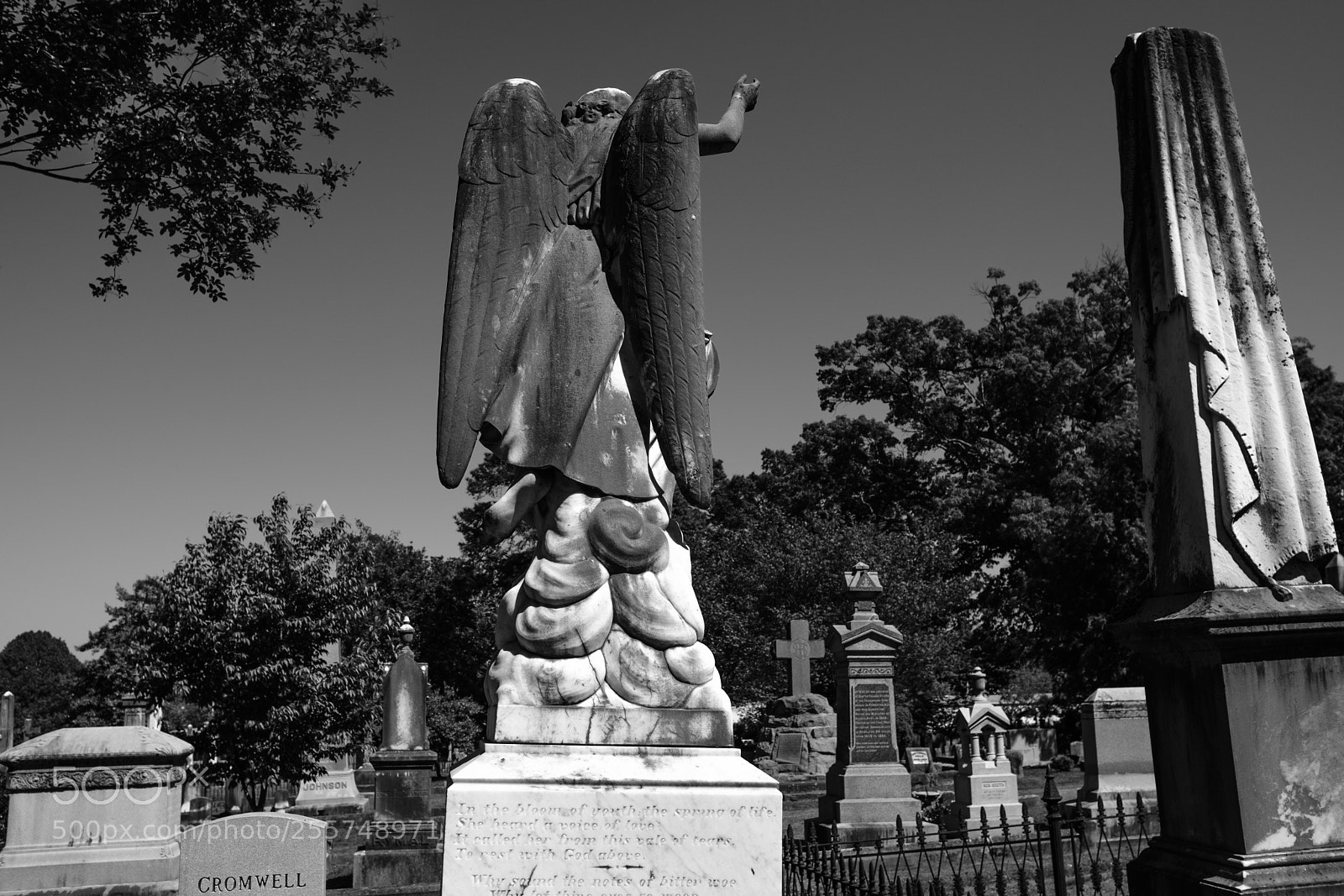 Fujifilm X-Pro2 sample photo. Cemetery angel photography