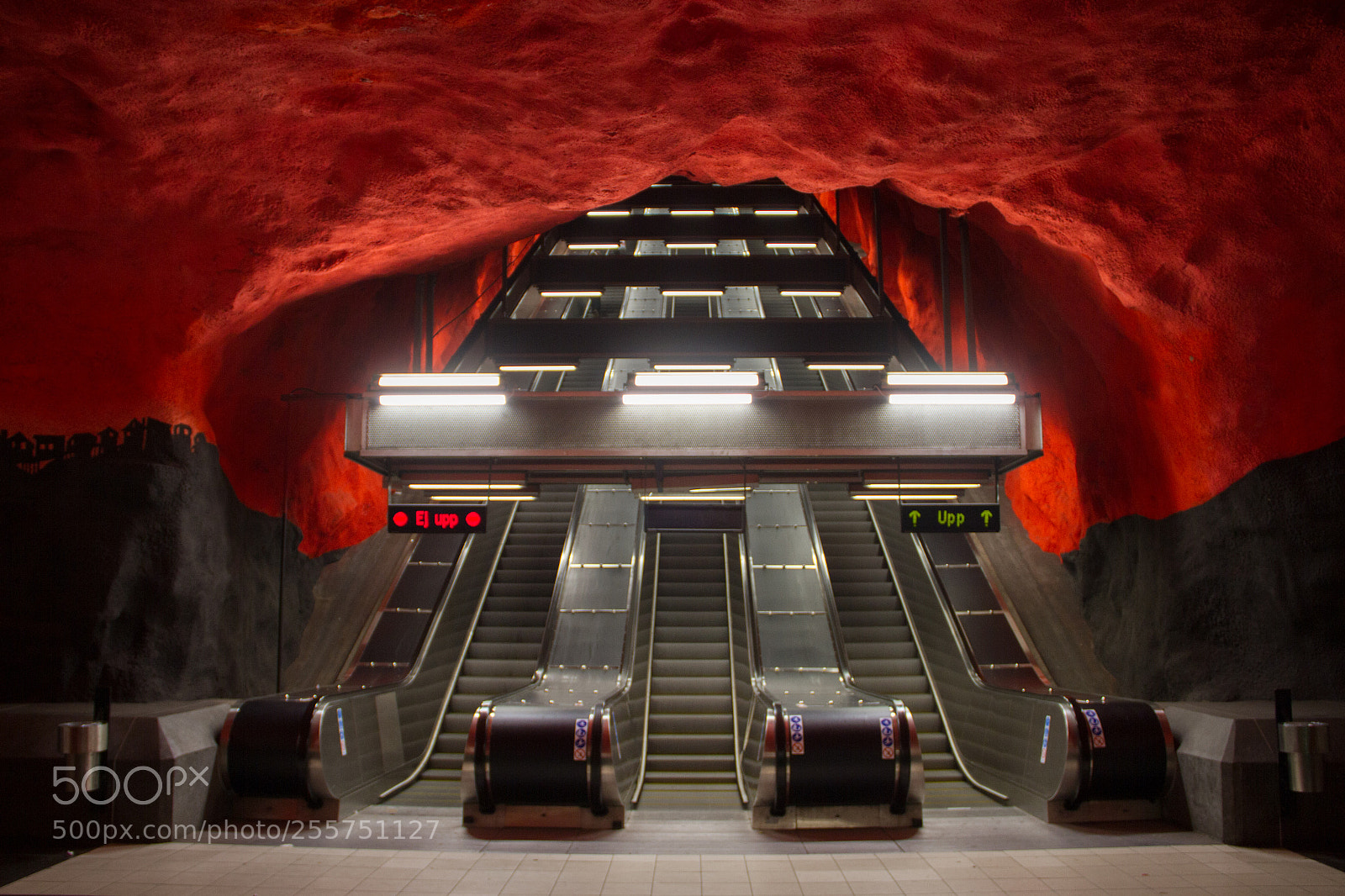 Canon EOS 7D sample photo. Solna metro station photography