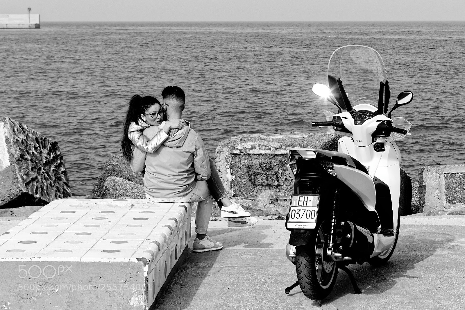Canon EOS 5D Mark IV sample photo. Love is in the photography