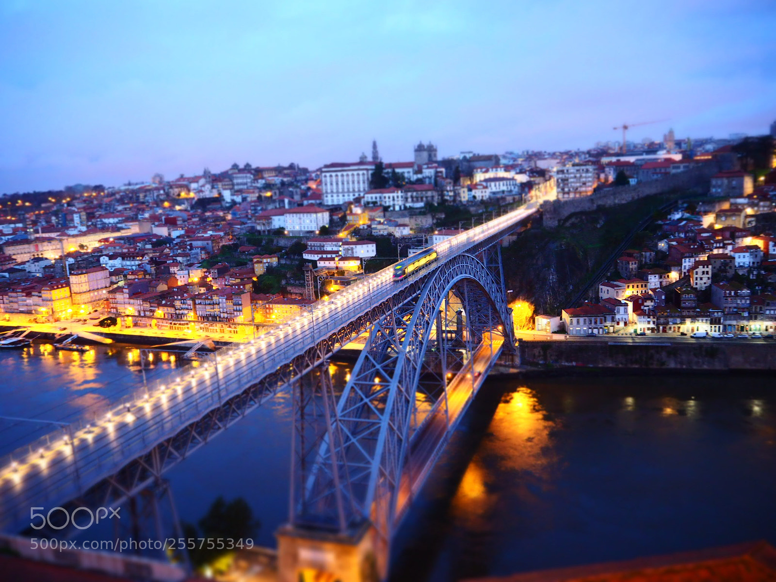 Olympus OM-D E-M10 II sample photo. Bridge in porto photography