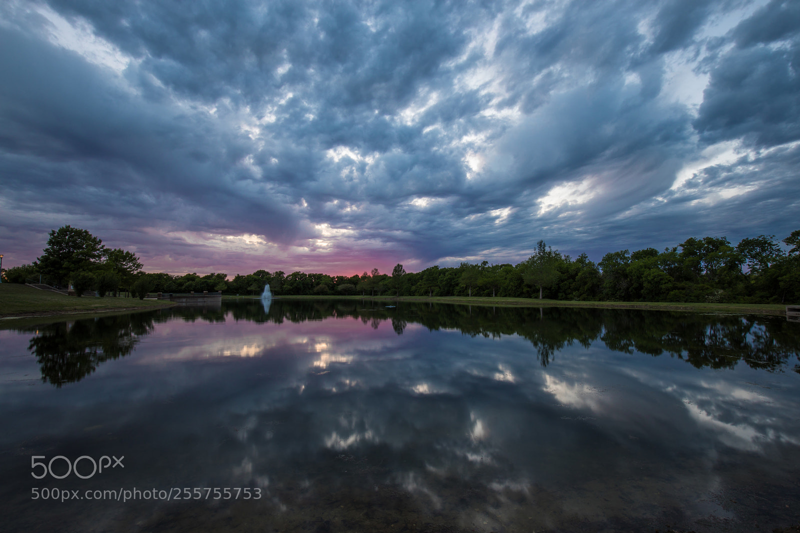 Canon EOS 5D Mark IV sample photo. Moody sunset in frisco photography