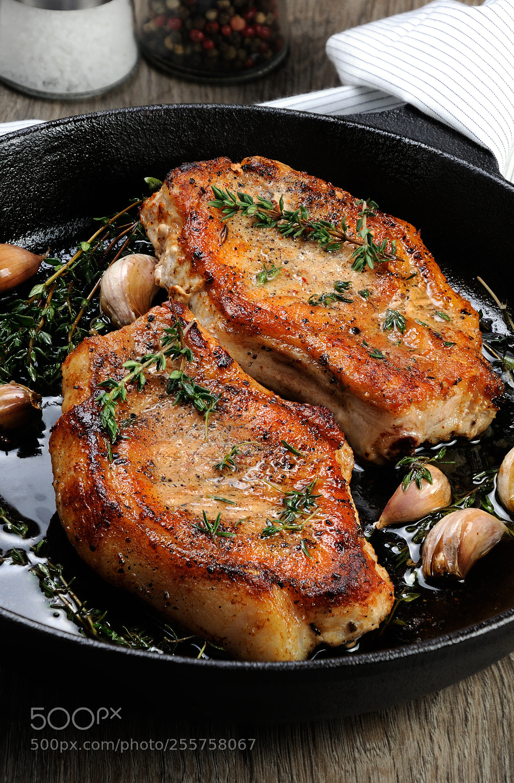 Nikon D90 sample photo. Roasted pork steak in photography