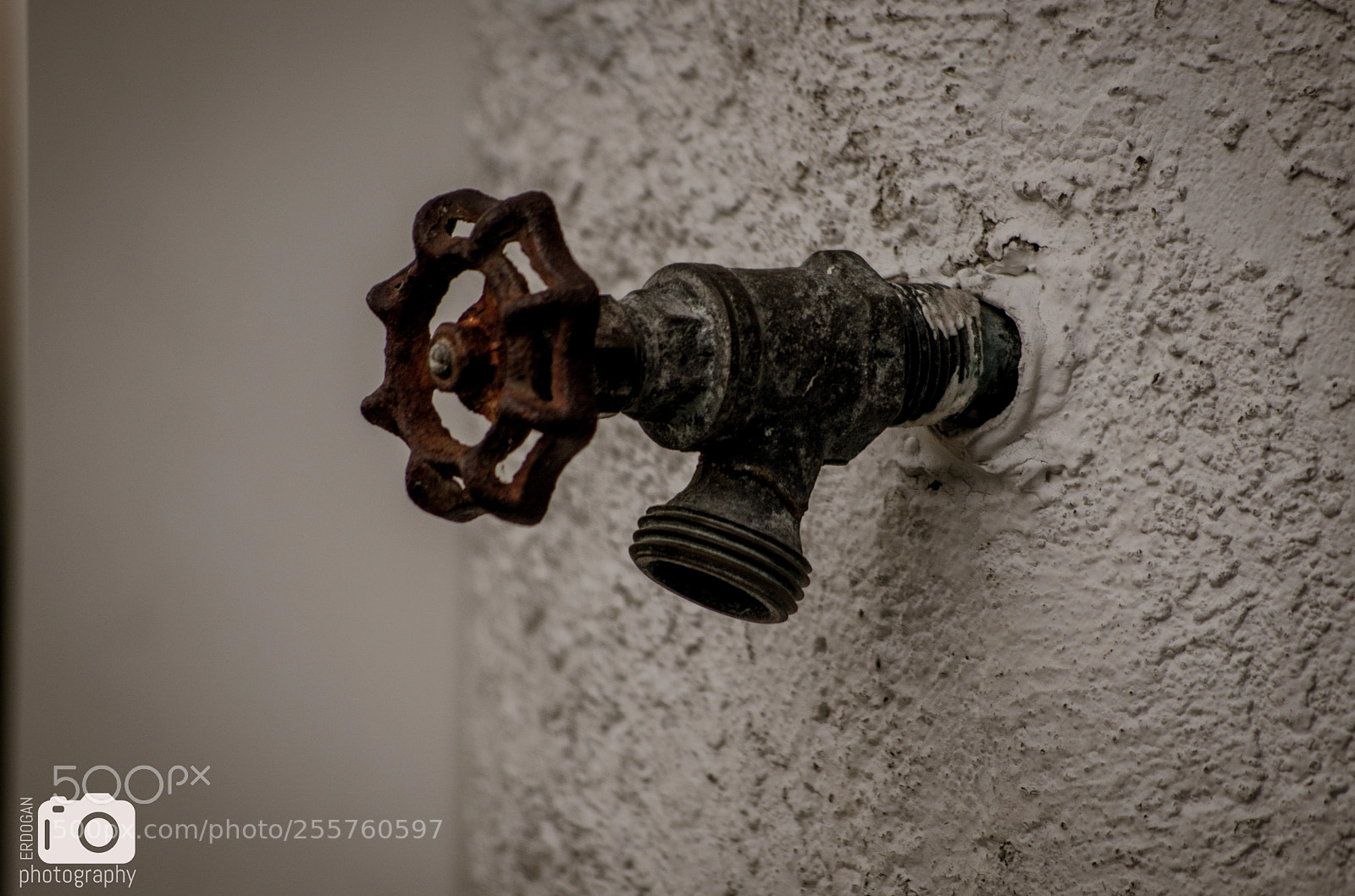 Pentax K-30 sample photo. Lonley faucet photography