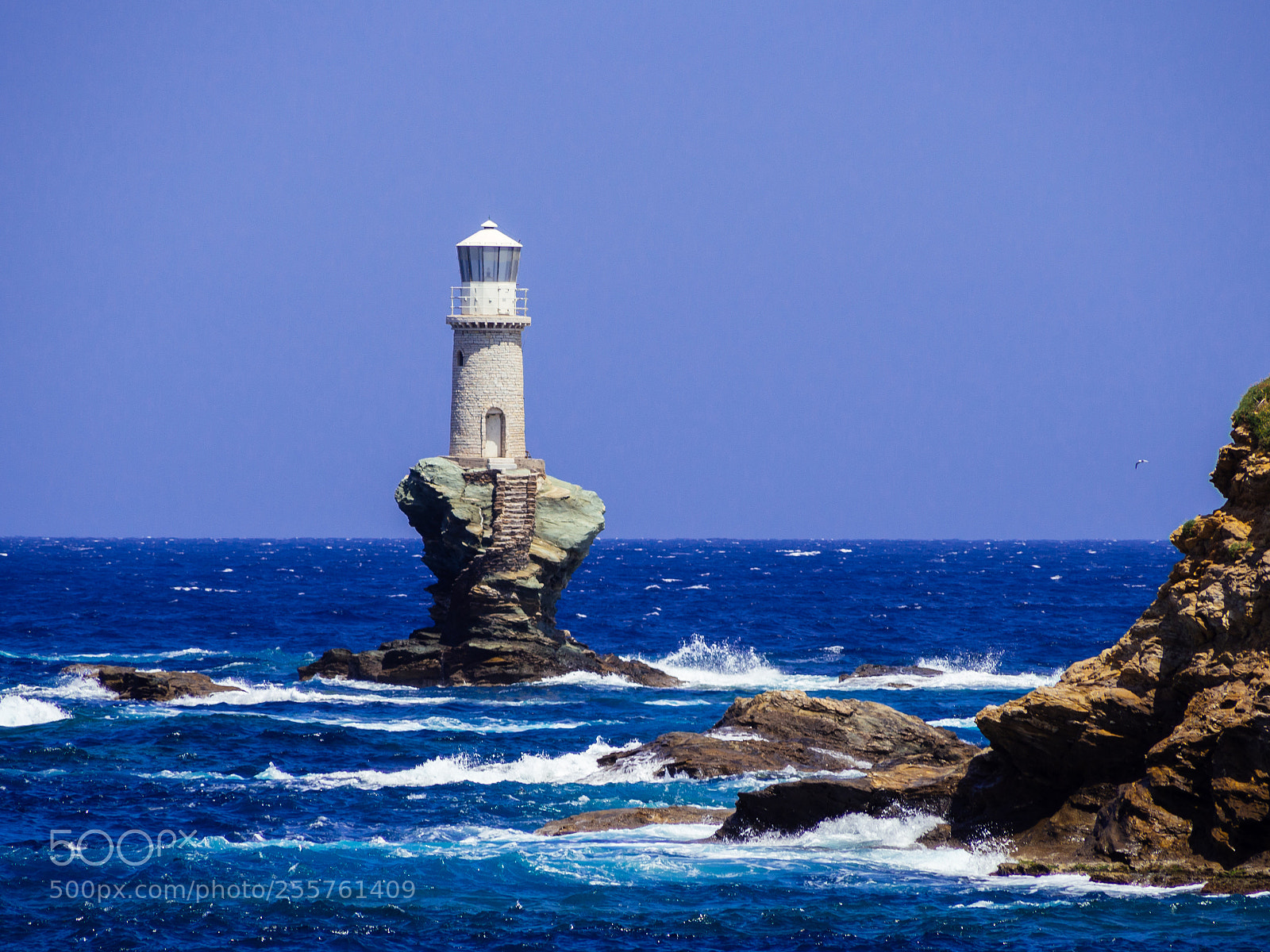 Olympus OM-D E-M10 sample photo. The white lighthouse of photography