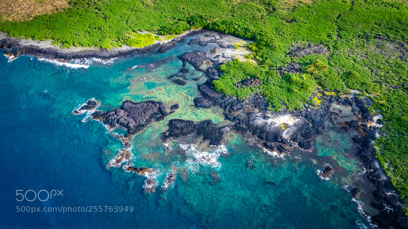 Canon EOS 5D Mark IV sample photo. Turquoise water photography