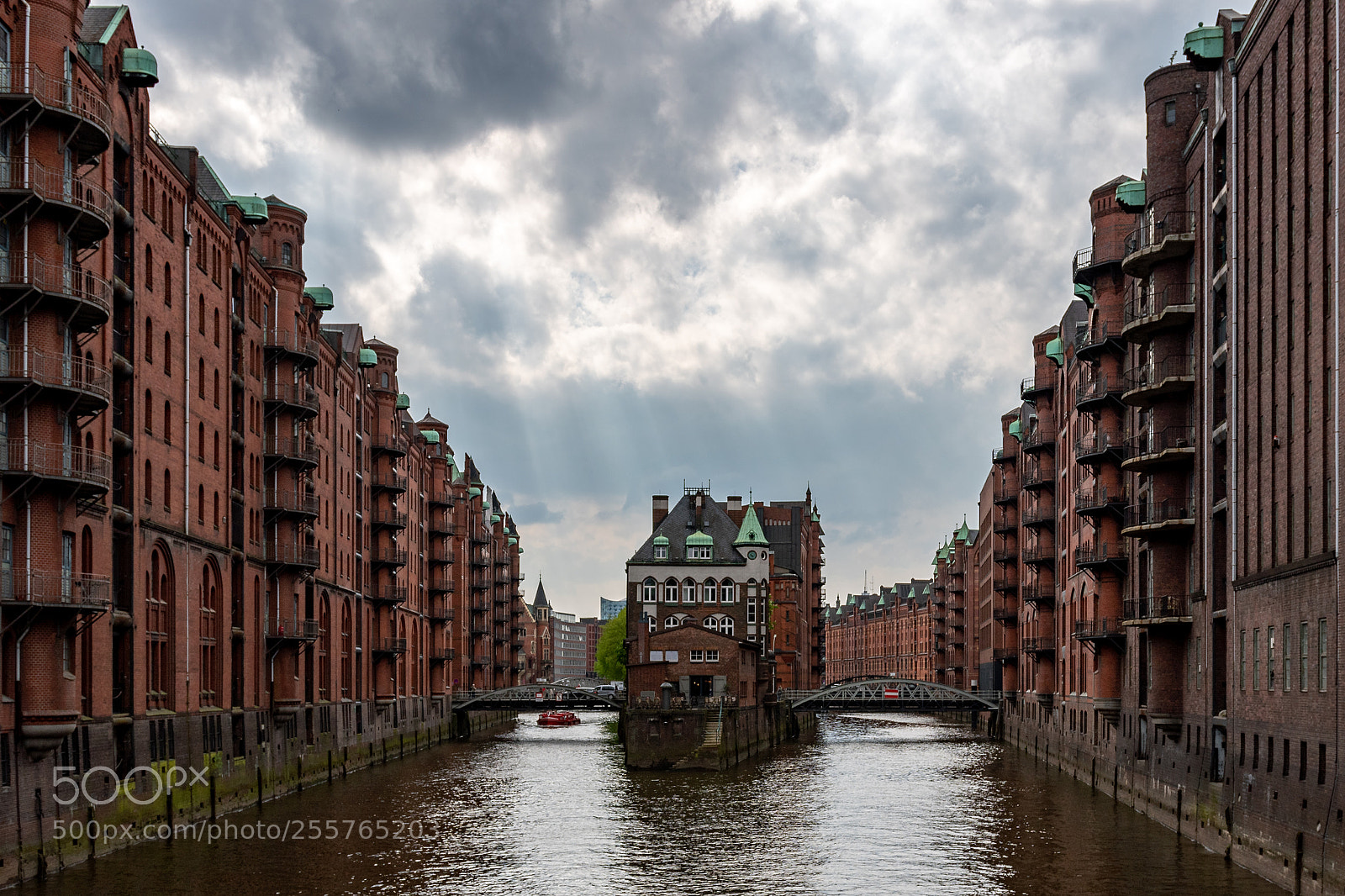 Nikon D5500 sample photo. Hamburg speicherstadt photography