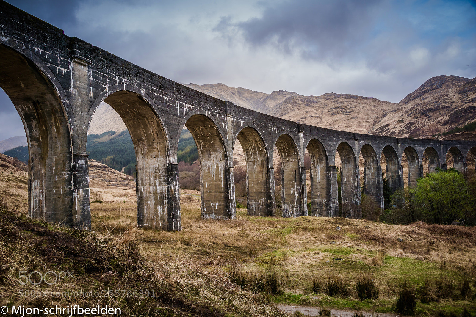 Sony ILCA-77M2 sample photo. ‘harry potter’s bridge’ photography