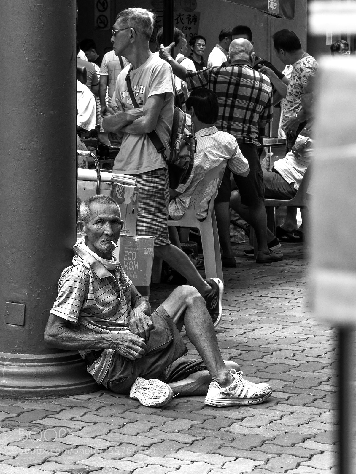 Canon PowerShot G16 sample photo. Streets of chinatown photography