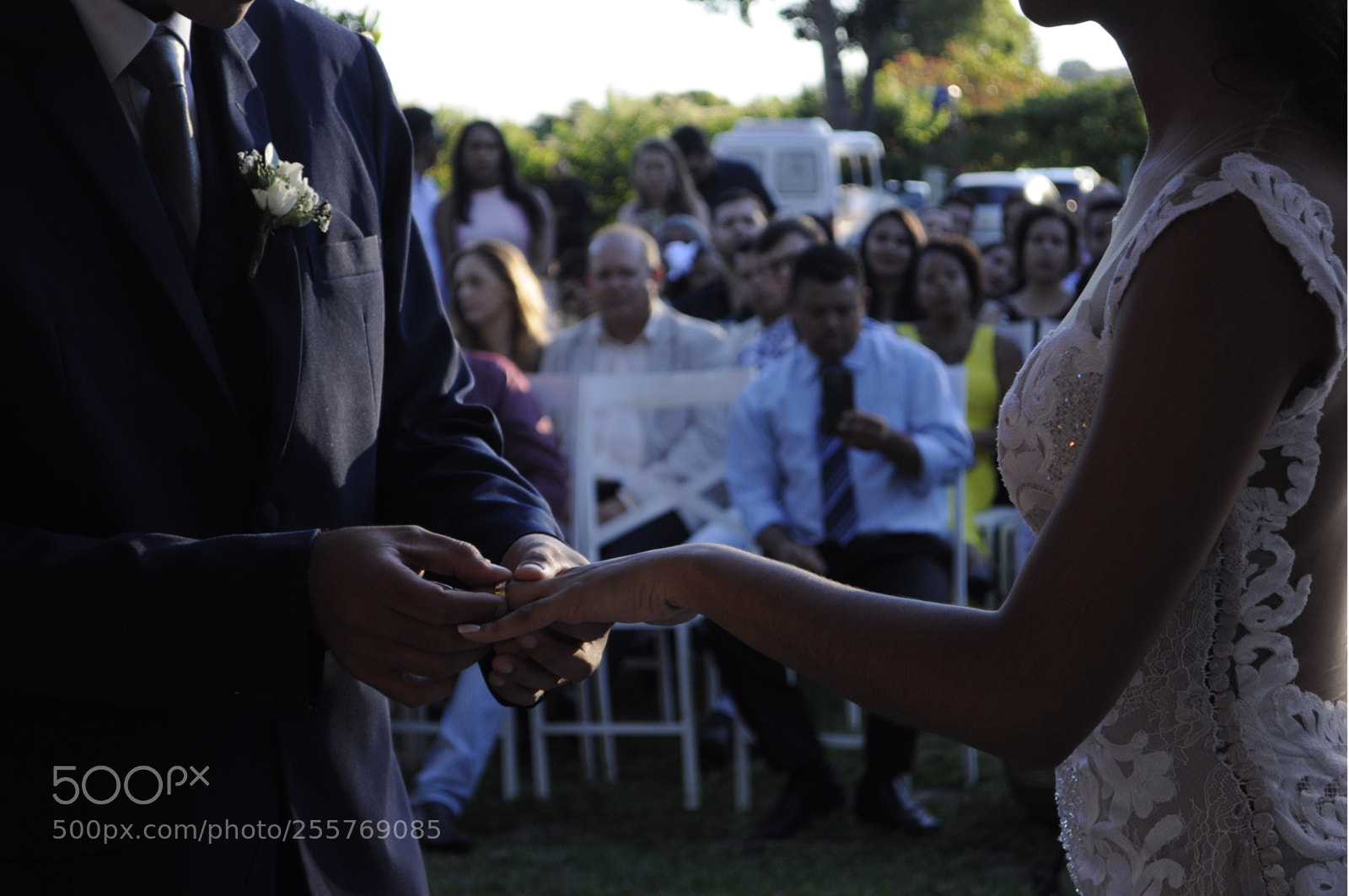Nikon D5000 sample photo. Outdoor wedding photography