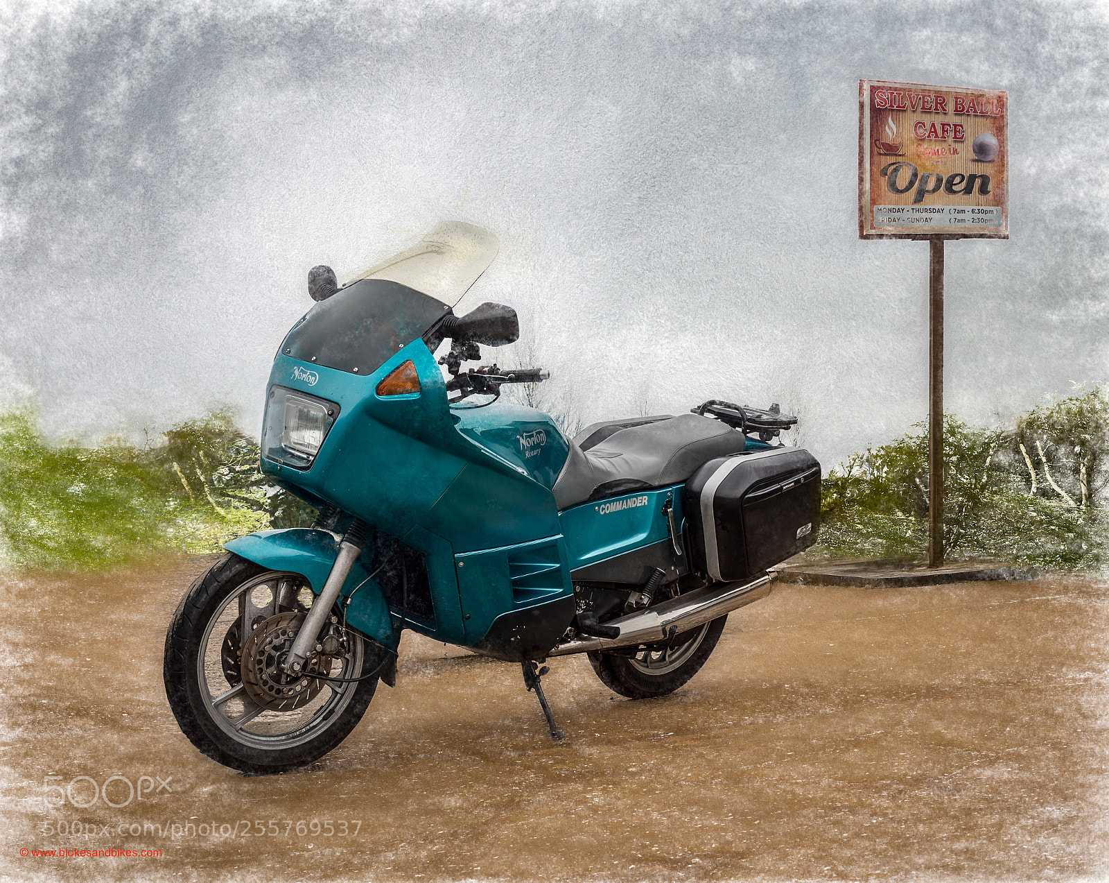 Olympus OM-D E-M1 Mark II sample photo. 1991 norton commander rotary photography