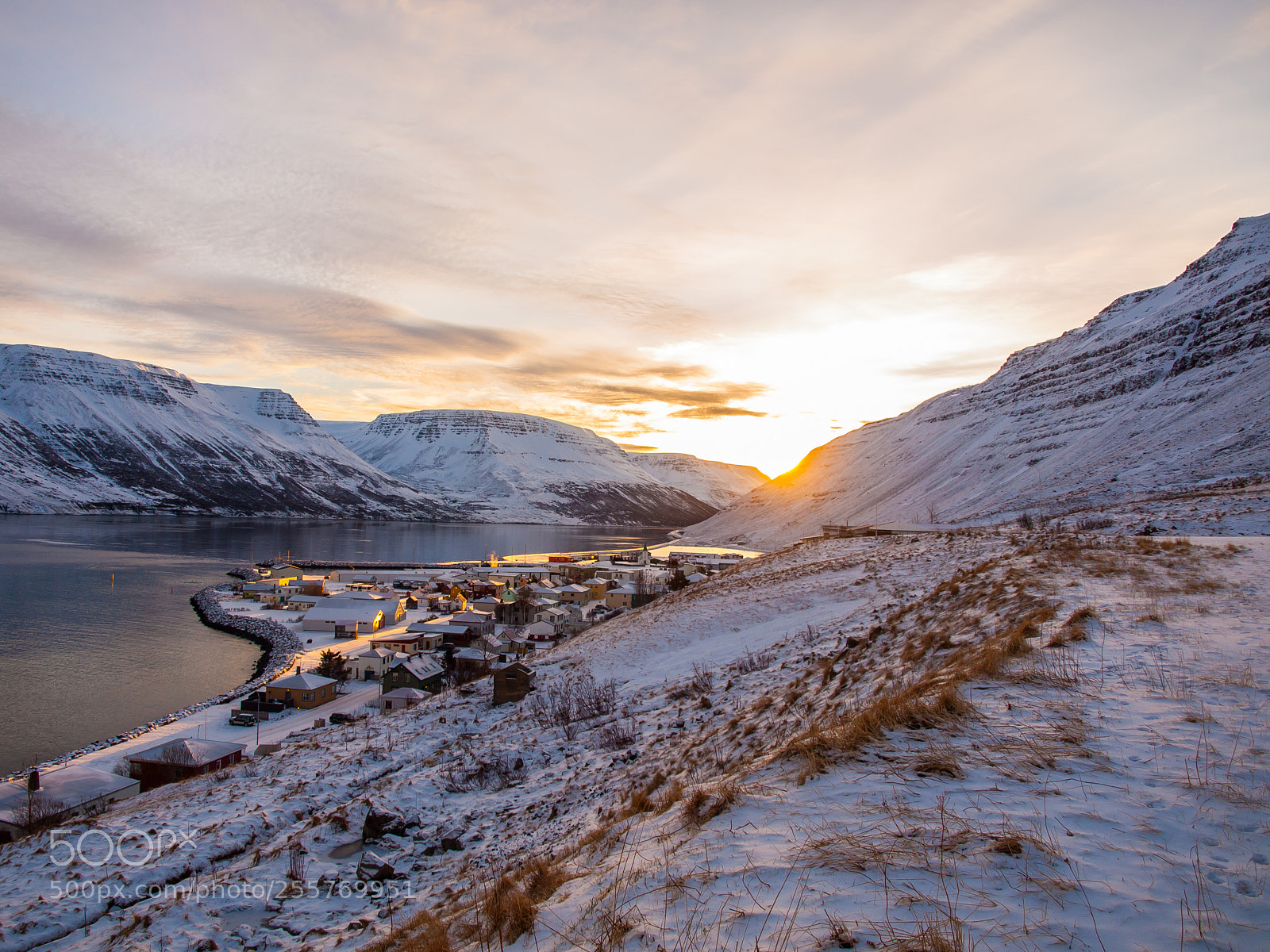 Olympus E-420 (EVOLT E-420) sample photo. Winter landcape in iceland photography