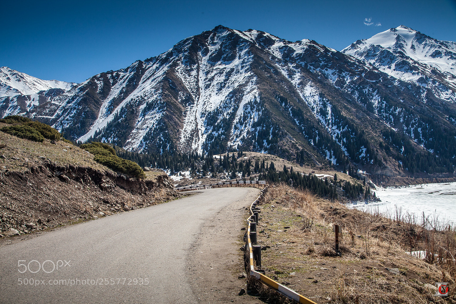 Canon EOS 5D Mark II sample photo. Unnamed road photography