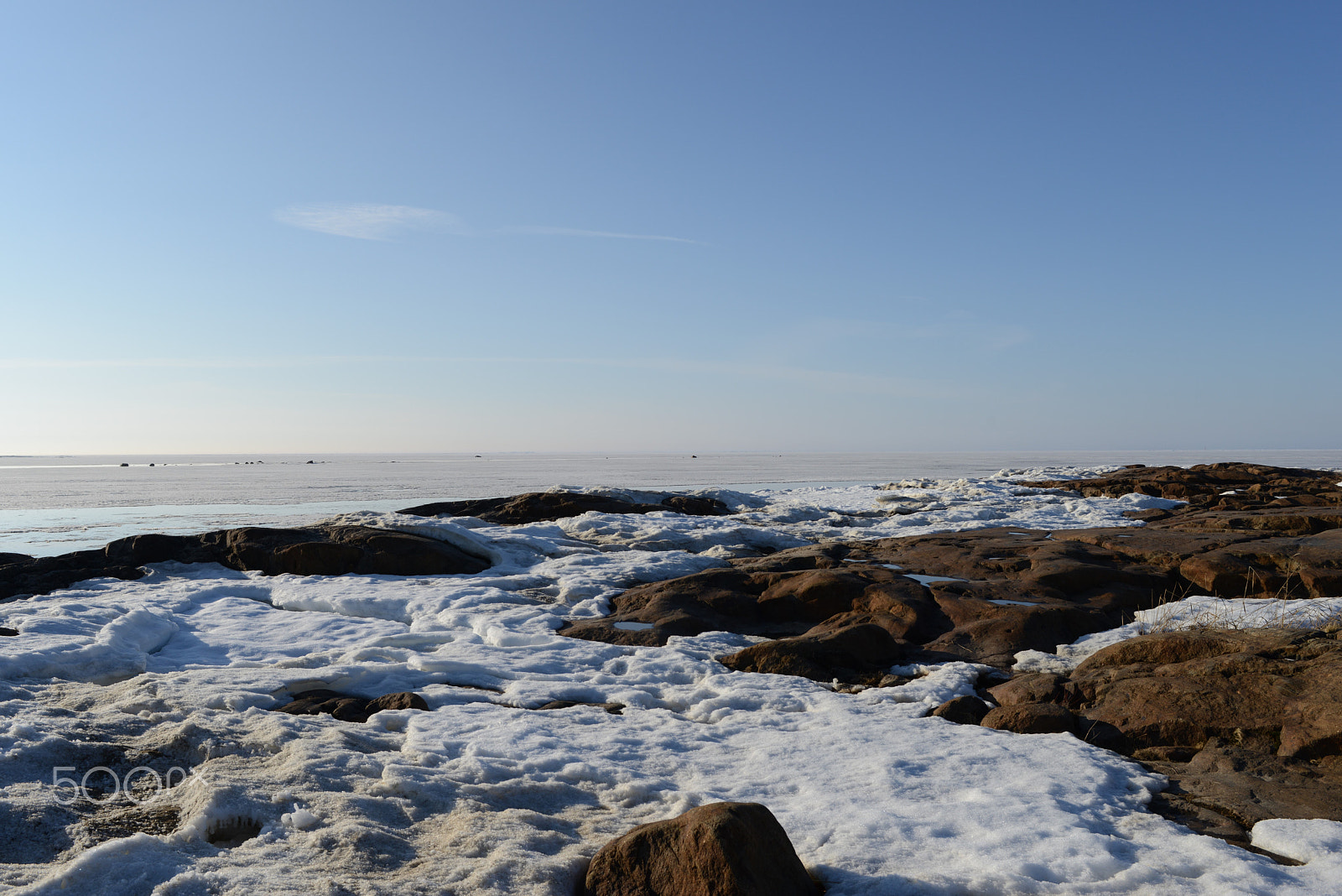 Nikon D800 + Nikon AF-S Nikkor 28mm F1.8G sample photo. Jumping from one rock to another photography