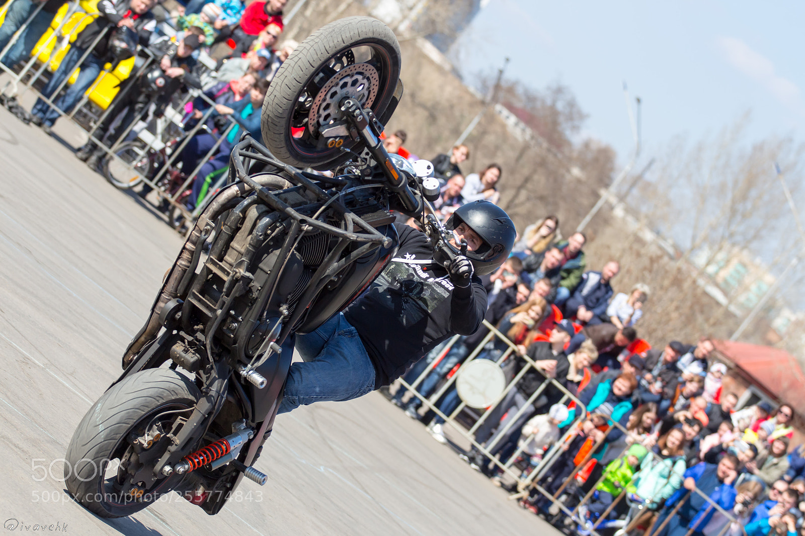 Canon EOS 650D (EOS Rebel T4i / EOS Kiss X6i) sample photo. Stunt riding photography