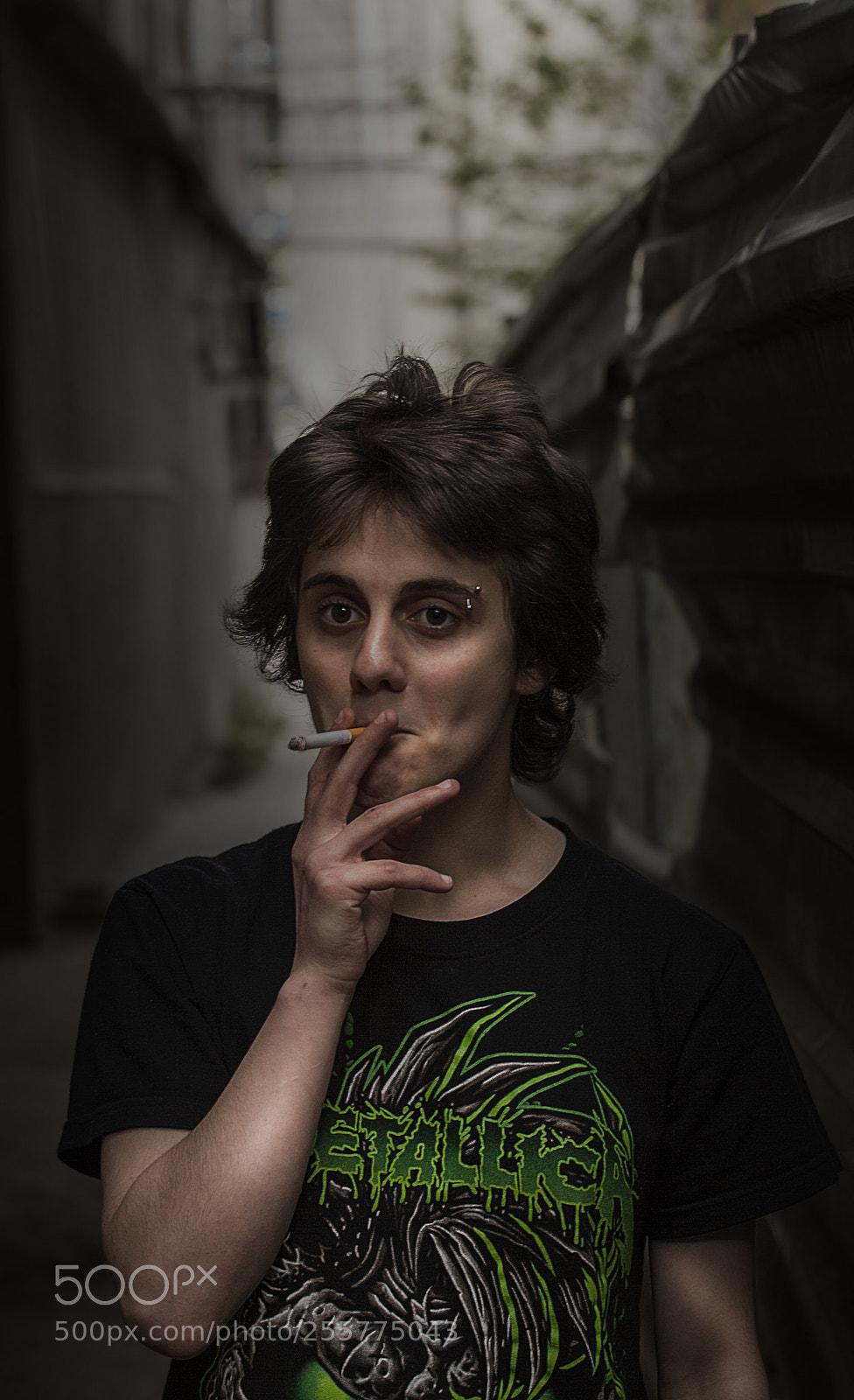 Canon EOS 5D Mark II sample photo. Alleyway photography