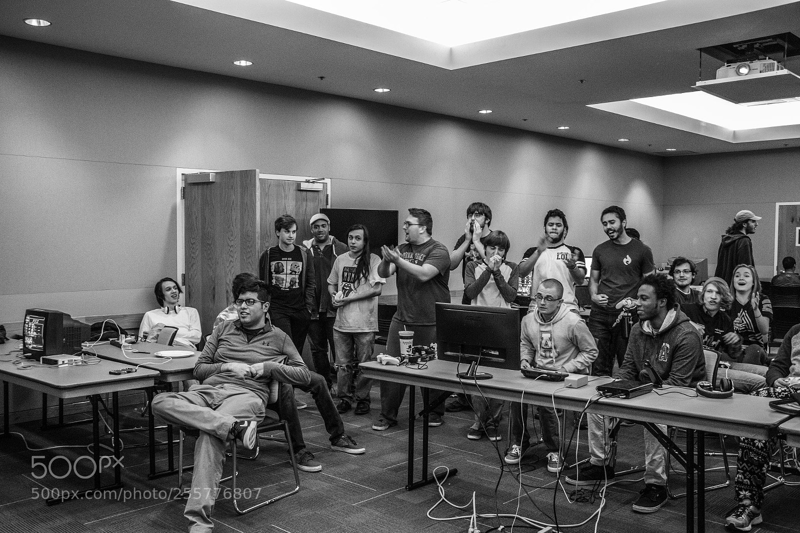 Canon EOS 7D Mark II sample photo. Candid gaming festival shot photography