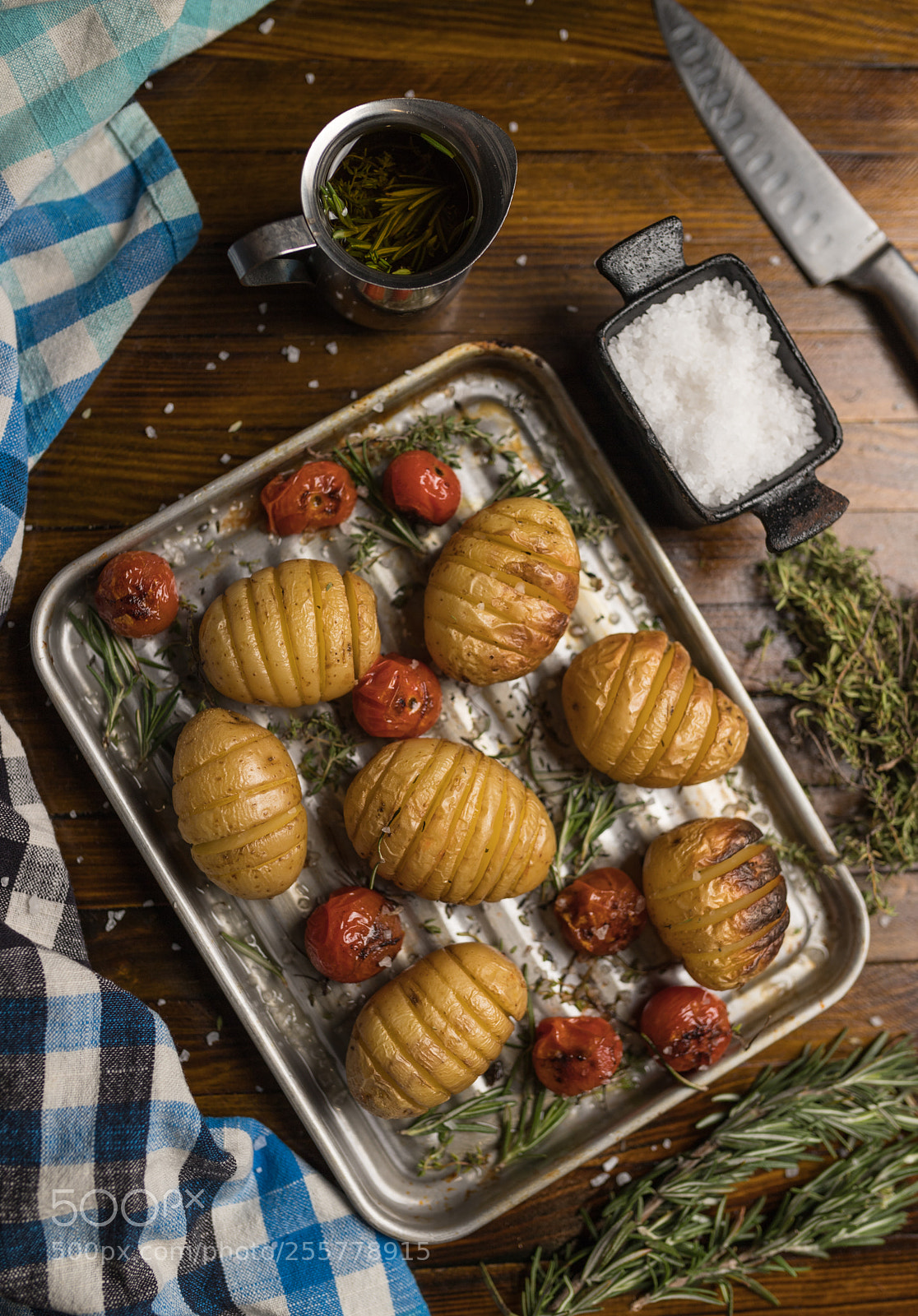 Canon EOS 6D Mark II sample photo. Papas hasselback photography