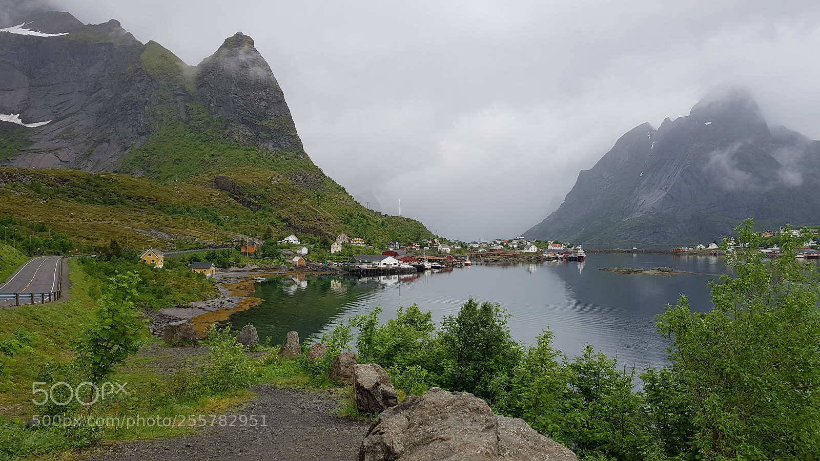 Samsung Galaxy S8+ sample photo. Reine, norwey photography