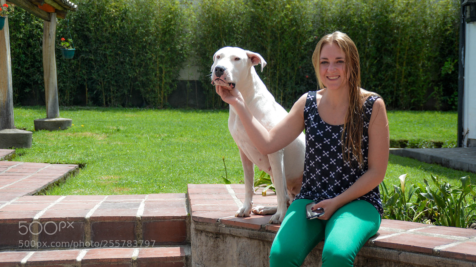 Nikon D5200 sample photo. Gucci photography