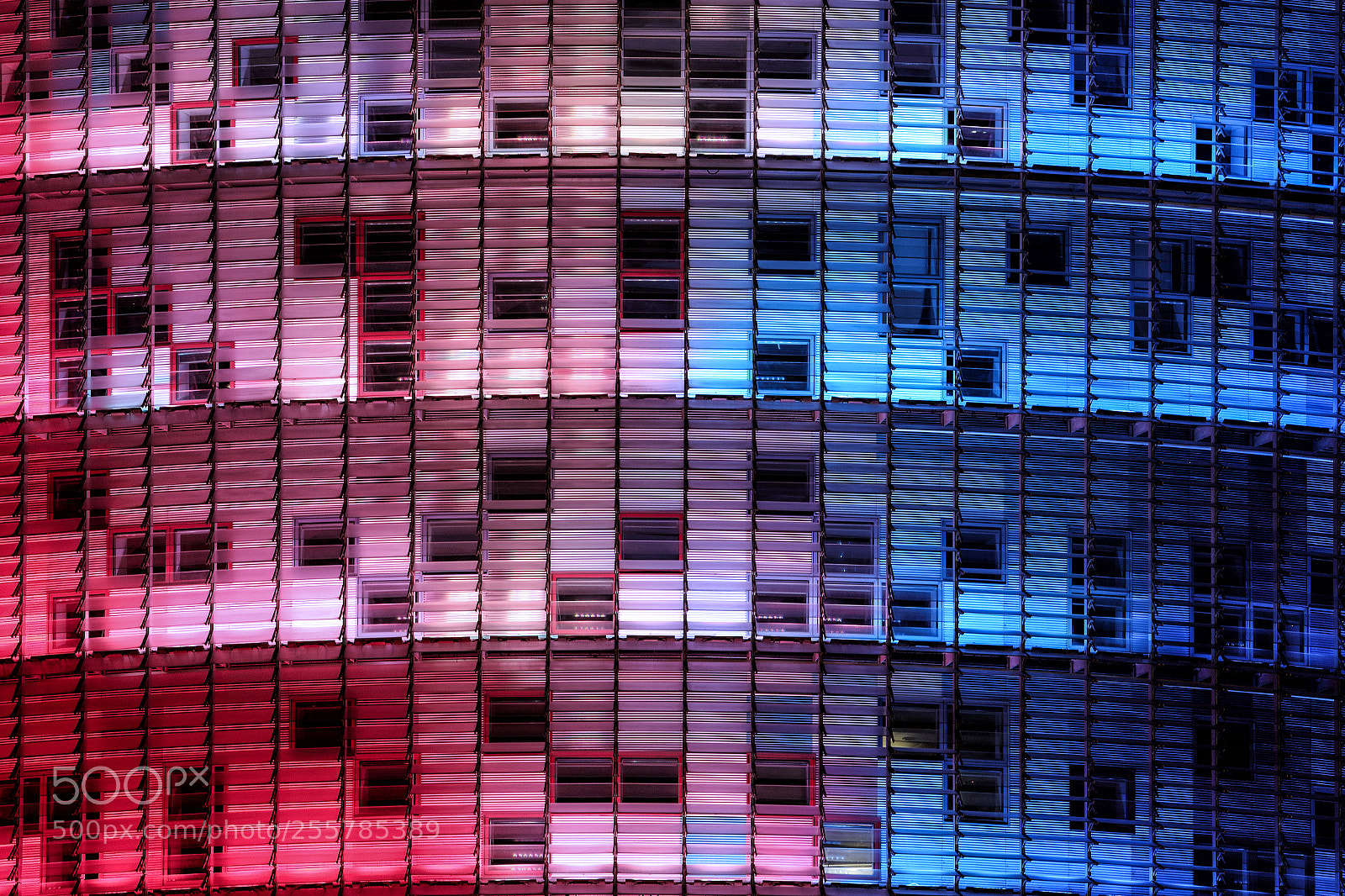 Canon EOS 100D (EOS Rebel SL1 / EOS Kiss X7) sample photo. Torre agbar photography