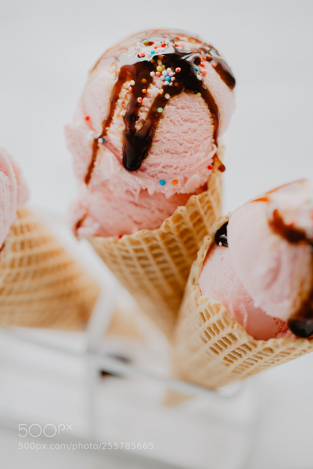 Canon EOS 6D sample photo. Served ice-cream with topping photography