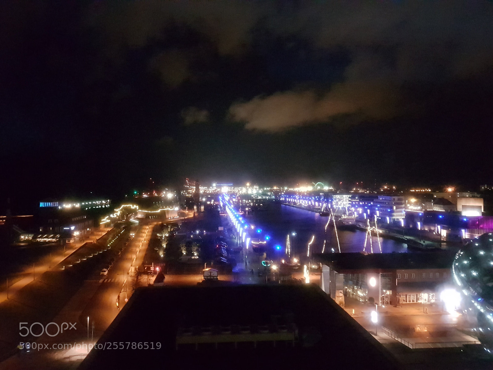 Samsung Galaxy S7 Edge sample photo. Harburger at night photography