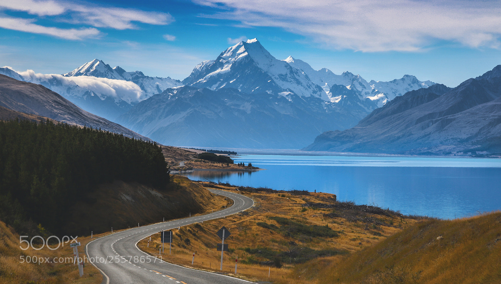 Canon EOS 750D (EOS Rebel T6i / EOS Kiss X8i) sample photo. Aoraki mt cook road photography